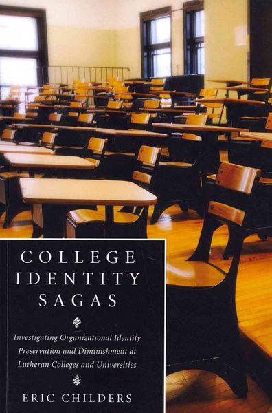 Produktbild: College Identity Sagas