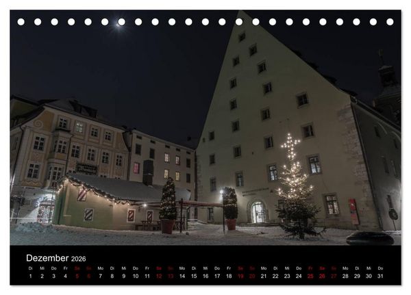 Produktbild: Regensburg bei Nacht (Tischkalender 2026 DIN A5 quer), CALVENDO Monatskalender