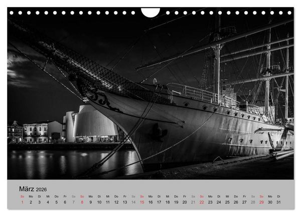 Produktbild: Hansestadt Stralsund bei Nacht (mit GPS-Koordinaten) (Wandkalender 2026 DIN A4 quer), CALVENDO Monatskalender