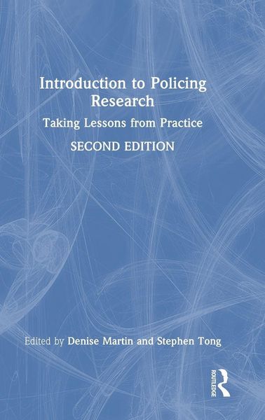 Produktbild: Introduction to Policing Research