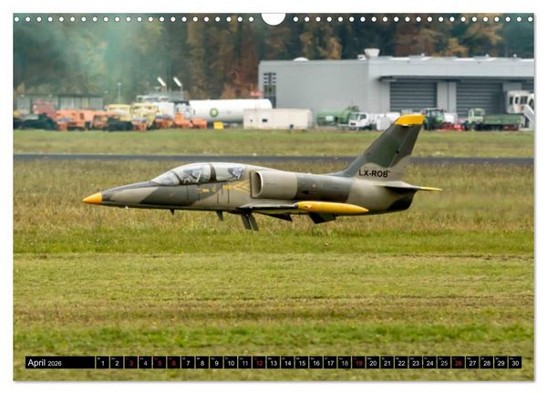 Produktbild: Modellflugzeuge &uuml;ber Friedrichshafen (Wandkalender 2026 DIN A3 quer), CALVENDO Monatskalender
