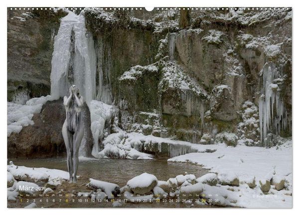 Produktbild: BODYPAINTING AM WASSERFALL VON LINN (Wandkalender 2026 DIN A2 quer), CALVENDO Monatskalender