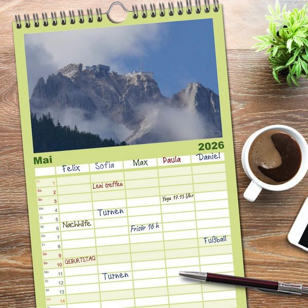 Produktbild: Familienplaner 2026 - Das Zugspitzegebiet mit 5 Spalten (Wandkalender, 21 x 45 cm) CALVENDO