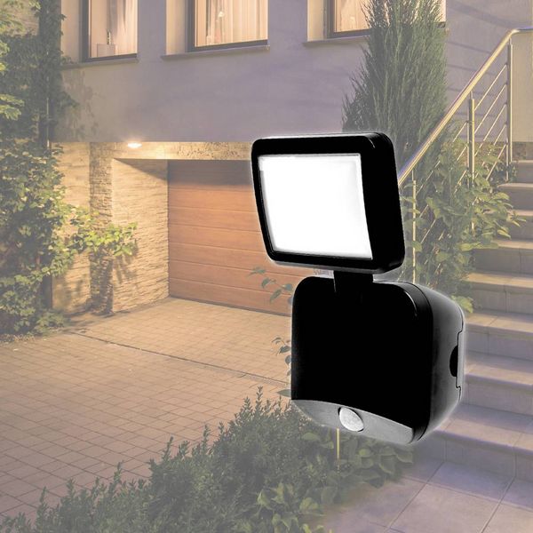 Produktbild: M&uuml;ller-Licht Plaza 27700039 LED-Au&szlig;enstrahler mit Bewegungsmelder 4 W Leuchtfarben: Neutralwei&szlig;