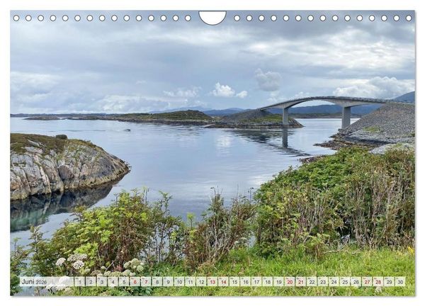 Produktbild: Wandern in Norwegen - Einklang von Gebirge und Meer (Wandkalender 2026 DIN A4 quer), CALVENDO Monatskalender