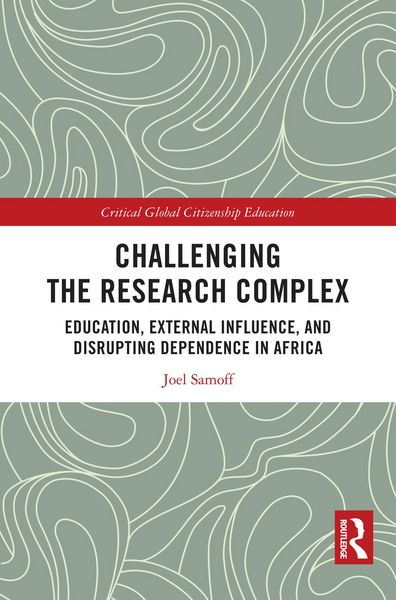 Produktbild: Challenging the Research Complex