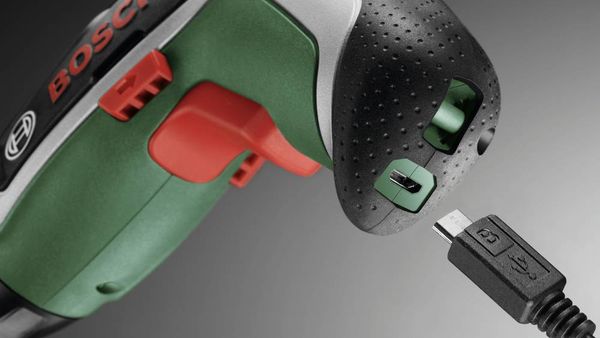Produktbild: Bosch Home and Garden IXO 7 Bit-Set 06039E000B Akku-Schrauber 3.6 V
