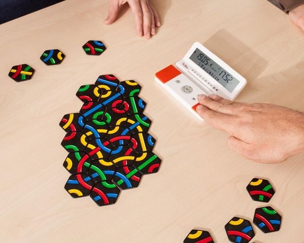 Produktbild: Tantrix Spiele Box (Spiel),F&uuml;r 1-6 Spieler. Spieldauer: 40 Min.