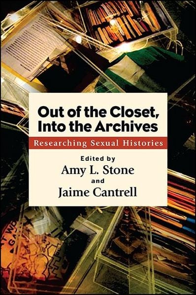 Produktbild: Out of the Closet, Into the Archives