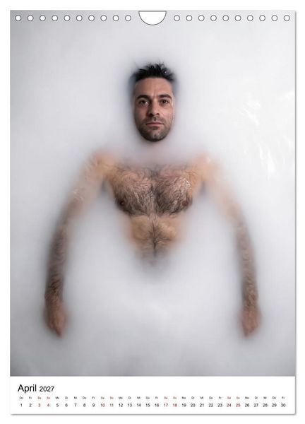 Produktbild: Floating Men - maskuliner K&ouml;rperbau in vollkommener Entspannung (Wandkalender 2027 DIN A4 hoch), CALVENDO Monatskalender