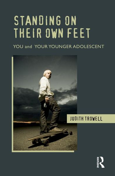 Produktbild: Standing on their Own Feet