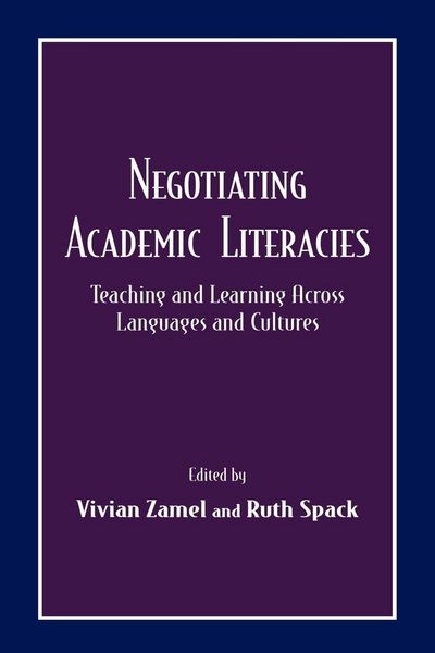 Produktbild: Negotiating Academic Literacies