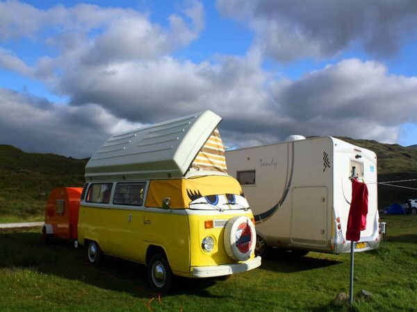 Produktbild: CALVENDO Puzzle Camping gestern und heute | 1000 Teile Lege-Gr&ouml;&szlig;e 64x48cm Foto-Puzzle f&uuml;r gl&uuml;ckliche Stunden