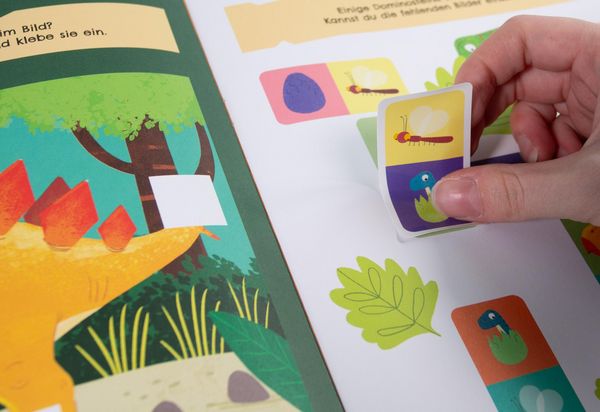 Produktbild: Meine Dino-Welt - R&auml;tselspa&szlig; mit Stickern