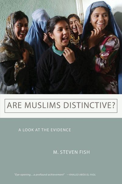 Produktbild: Are Muslims Distinctive?