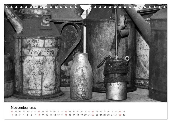 Produktbild: Helden der Arbeit - Alte Arbeitsmittel des Ruhrgebiets (Wandkalender 2026 DIN A4 quer), CALVENDO Monatskalender