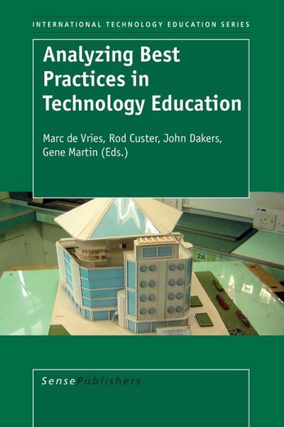 Produktbild: Analyzing Best Practices in Technology Education