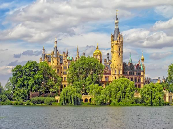 Produktbild: CALVENDO Puzzle Mecklenburg-Vorpommern Schwerin Schloss | 1000 Teile Lege-Gr&ouml;&szlig;e 64x48cm Foto-Puzzle f&uuml;r gl&uuml;ckliche Stunden
