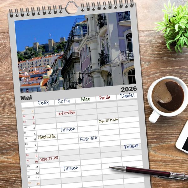 Produktbild: Familienplaner 2026 - Lissabon Stadtansichten 2026 mit 5 Spalten (Wandkalender, 21 x 45 cm) CALVENDO