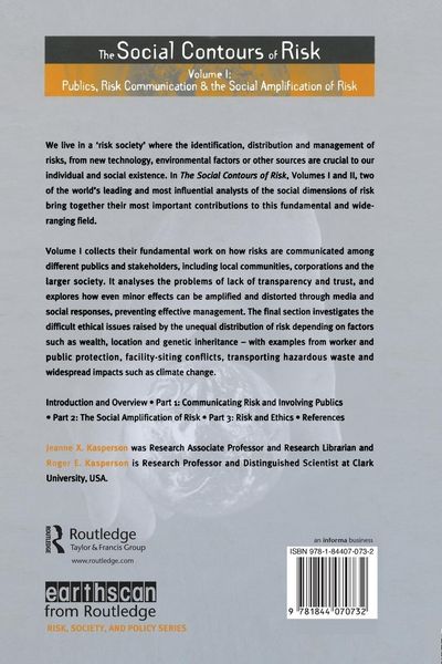 Produktbild: Social Contours of Risk