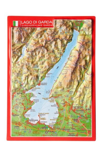 Reliefpostkarte Gardasee, Taschenbuch von Andre Markgraf,Mario Engelhardt, Georelief Vertriebs GbR