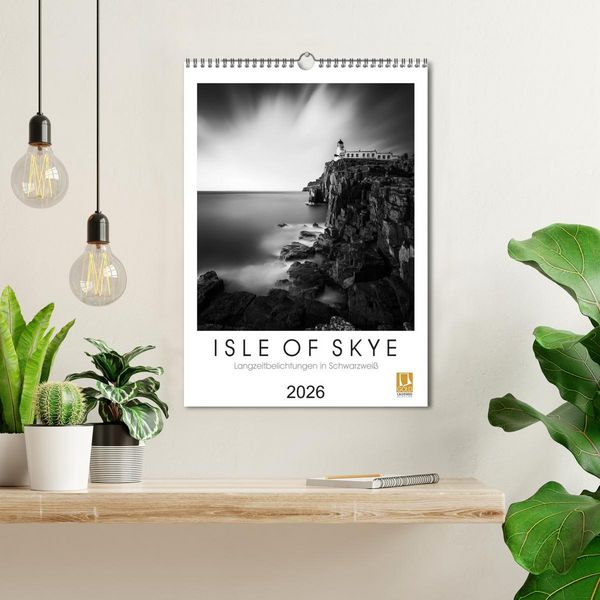 Produktbild: Isle of Skye - Langzeitbelichtungen in Schwarzwei&szlig; (Wandkalender 2026 DIN A3 hoch), CALVENDO Monatskalender