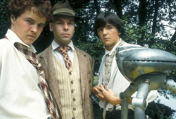 Produktbild: Die dreibeinigen Herrscher - Die komplette Serie [6 DVDs]