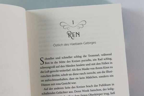Produktbild: Das M&auml;dchen aus der Schwebenden Welt (Floating World-Dilogie, Band 1)
