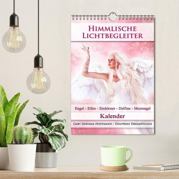 Produktbild: Himmlische Lichtbegleiter - Kalender (Wandkalender 2027 DIN A4 hoch), CALVENDO Monatskalender