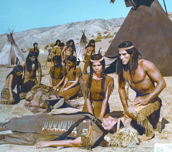 Produktbild: Die DEFA-Indianerfilme Gesamtedition: Alle 12 Gojko Mitic Filme + Blauvogel + Atkins (DEFA Filmjuwelen) [13 BRs]