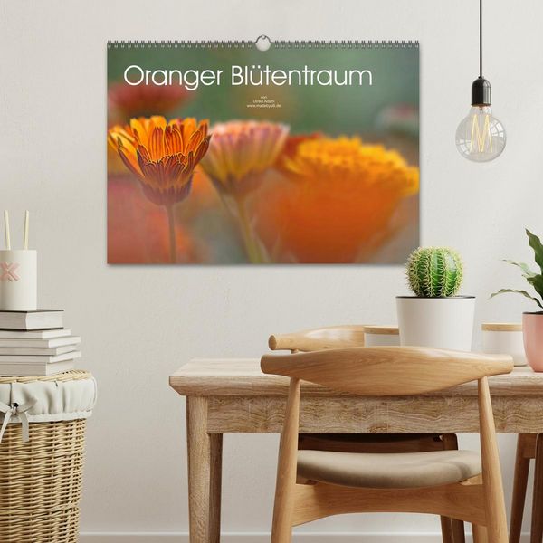 Produktbild: Oranger Bl&uuml;tentraum (Wandkalender 2026 DIN A3 quer), CALVENDO Monatskalender