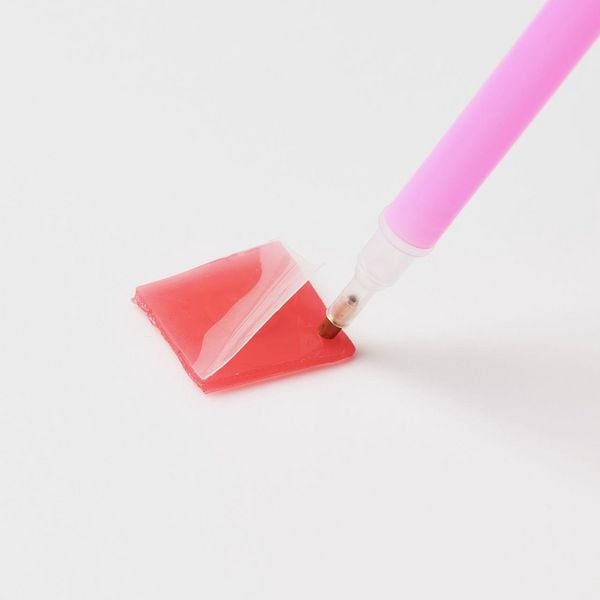 Produktbild: Diamond Painting DIY-Set, Bild auf Leinwand, Funkelnder Blumenkranz // &Oslash; 20 cm. 14-teilig
