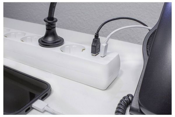Produktbild: AS Schwabe 11377 Steckdosenleiste Wei&szlig; Schutzkontakt 1St.