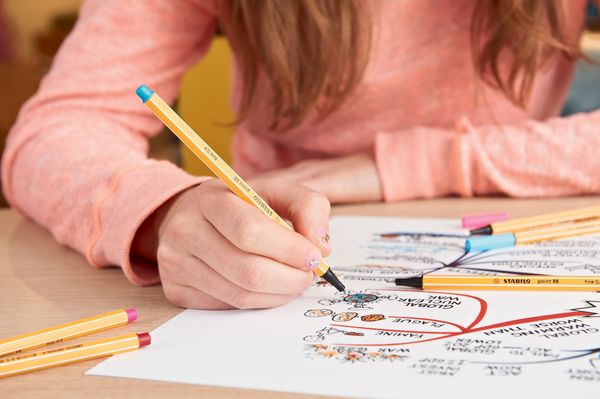 Produktbild: STABILO Fineliner -   point 88 - 30er Pack - mit 30 verschiedenen Farben inklusive 5 Neonfarben