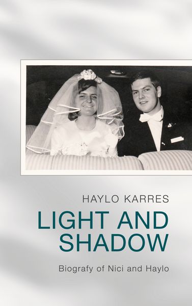 Produktbild: Light and Shadow