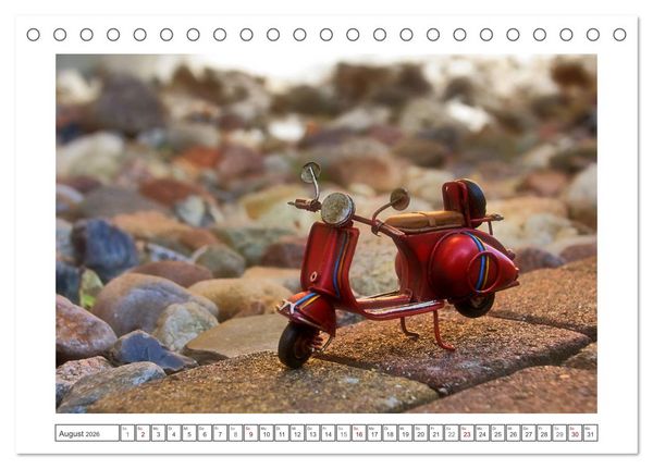 Produktbild: Modellautos auf Reisen (Tischkalender 2026 DIN A5 quer), CALVENDO Monatskalender