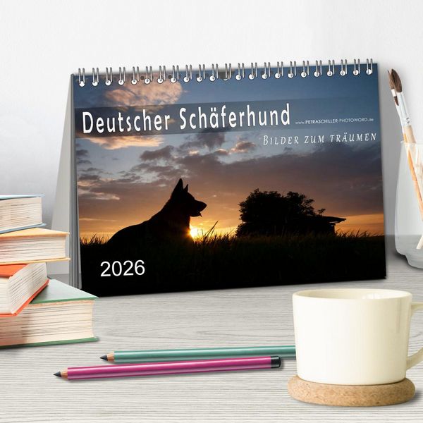 Produktbild: Deutscher Sch&auml;ferhund / CH-Version (Tischkalender 2026 DIN A5 quer), CALVENDO Monatskalender