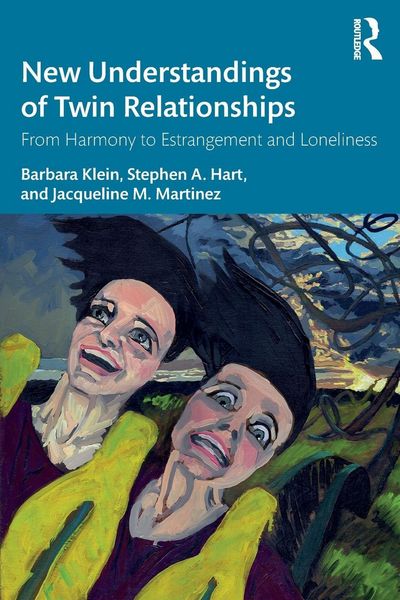 Produktbild: New Understandings of Twin Relationships
