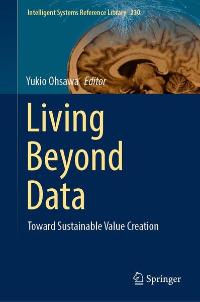 Produktbild: Living Beyond Data