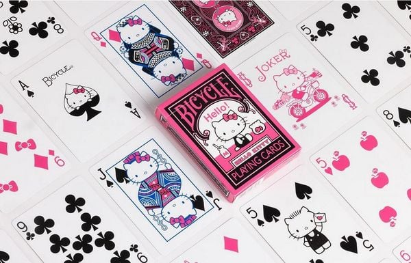 Produktbild: Bicycle Hello Kitty - Black and Pink (Designer Spielkarten, Poker, Skat...)