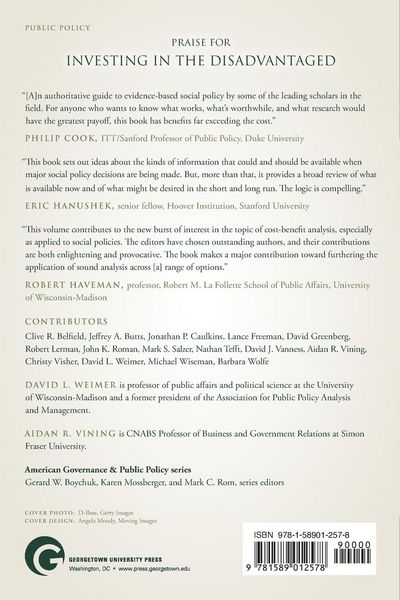 Produktbild: Investing in the Disadvantaged
