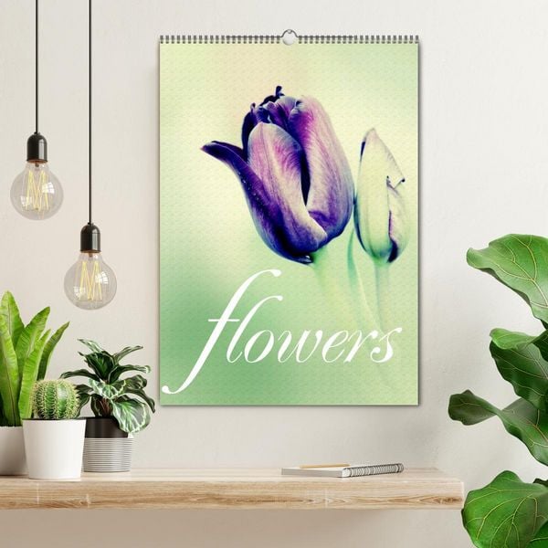 Produktbild: flowers (Wandkalender 2026 DIN A2 hoch), CALVENDO Monatskalender