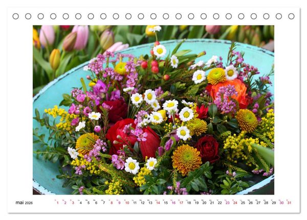 Produktbild: Fleurs - un m&eacute;lange color&eacute; (Calendrier de bureau 2026 DIN A5 vertical), CALVENDO calendrier mensuel