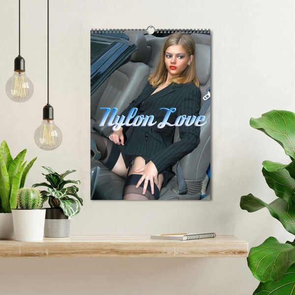 Produktbild: Nylon Love (Wandkalender 2026 DIN A3 hoch), CALVENDO Monatskalender