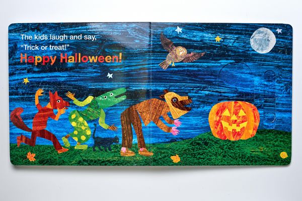 Produktbild: Howl for Halloween! with Brown Bear and Friends