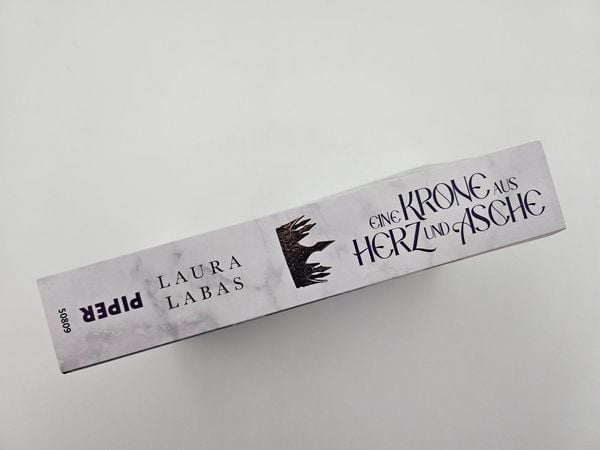 Produktbild: Eine Krone aus Herz und Asche
