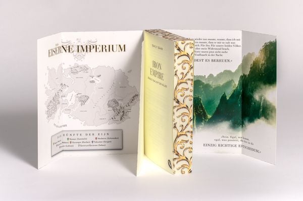 Produktbild: Iron Empire &ndash; Erw&auml;hlt vom Licht der W&auml;lder