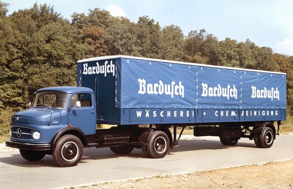 Produktbild: K&auml;ssbohrer Lkw-Aufbauten: Pritschen, Kipper, Silo und andere