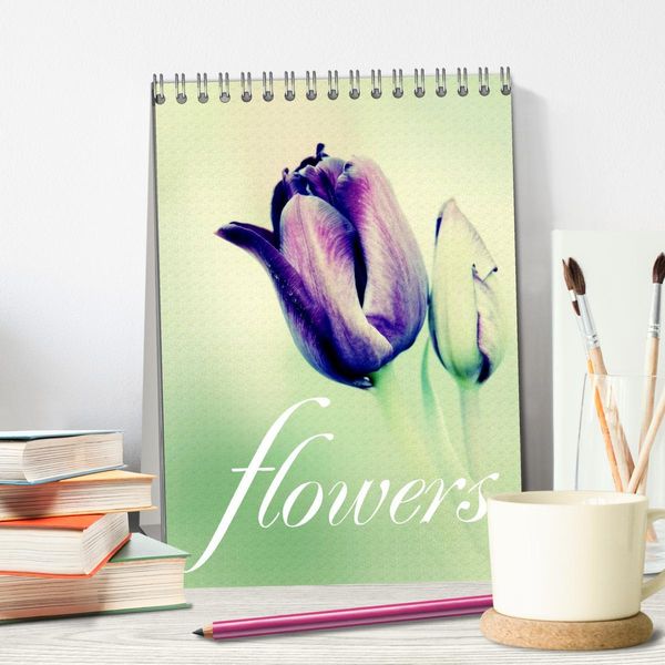 Produktbild: flowers (Tischkalender 2026 DIN A5 hoch), CALVENDO Monatskalender