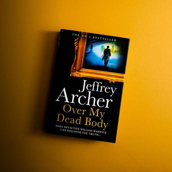 Produktbild: Archer, J: Over My Dead Body